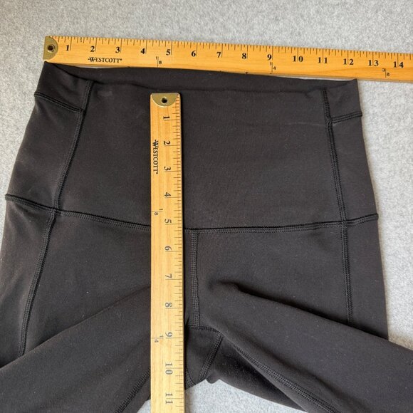 Lululemon Black Crop‎ Leggings Criss Cross Pure Practice Pant High Waist Size 6 - Picture 13 of 16